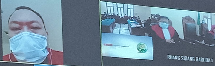 Terdakwa Andreas Notowijaya menjalani sidang agenda pemeriksaan terdakwa, di ruang Garuda 1 PN Surabaya, secara online.Selasa ( 07/06/2022).SP/Budi Mulyono