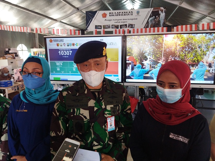 Pasien PMI di RSLI Surabaya terus meningkat. SP/Semmy Mantolas