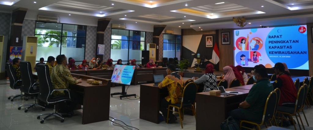 Rapat Peningkatan Kapasitas Kewirausahaan di Sidoarjo, Senin (19/6/2023). Foto: Diskominfo Jatim.