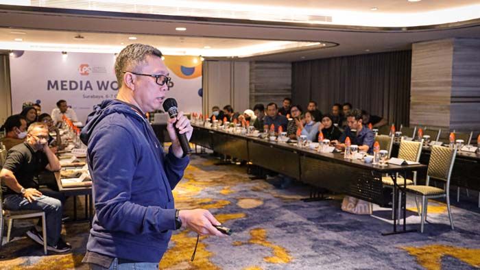 Sekretaris Lembaga Penjamin Simpanan (LPS), Dimas Yuliharto saat media workshop se-Jawa Timur, Kamis (06/10/2022).