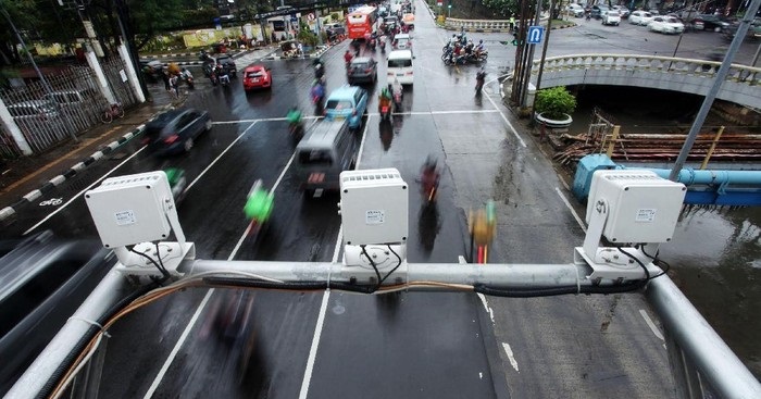 Electronic Traffic Law Enforcement (ETLE) atau tilang elektronik merekam 947 pelanggaran lalu lintas di madiun selama periode Januari hingga September.