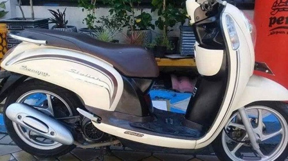 Motor Honda Scoopy yang dibawa kabur pelaku. 