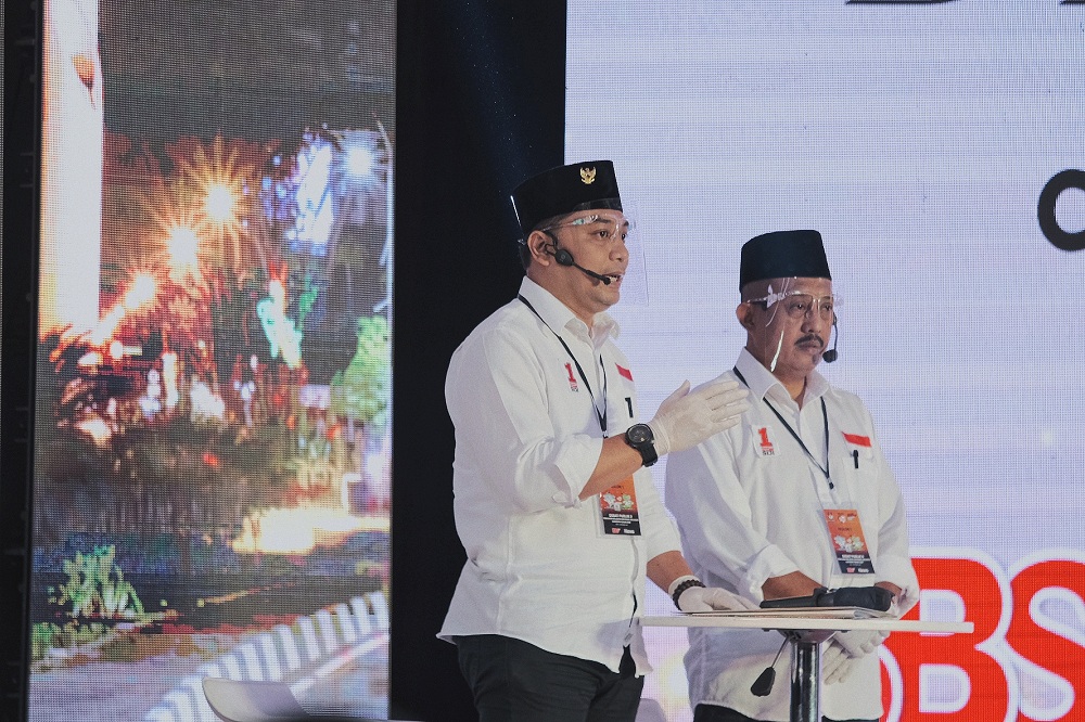 Pasangan Calon Wali Kota dan Wakil Wali Kota Surabaya 2020 No 1 Eri Cahyadi - Armuji .SP/BYTA INDRAWATI.
