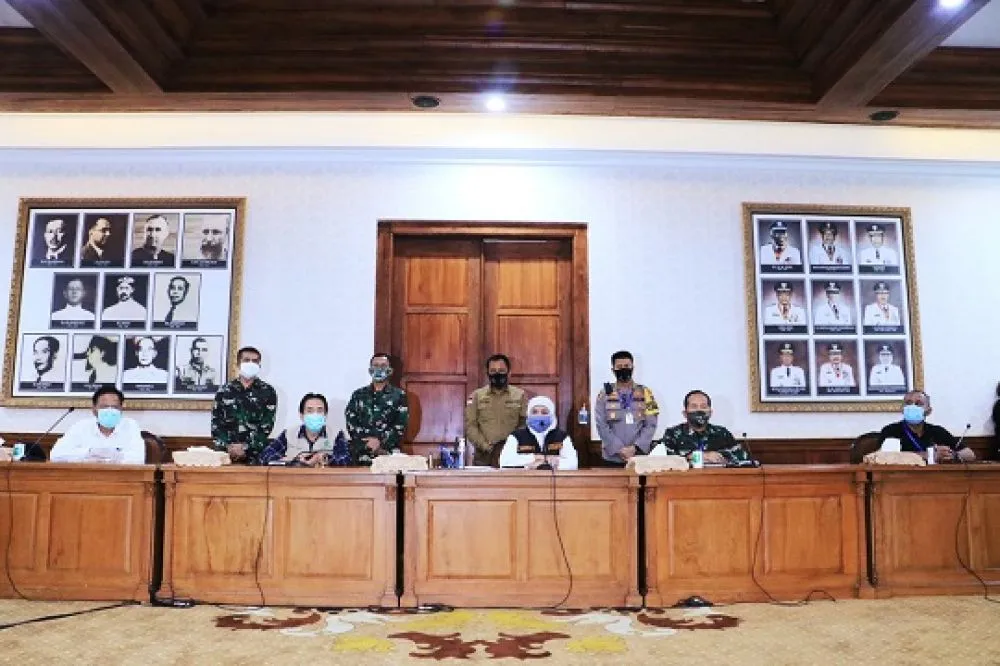Khofifah Siap Ajukan Penetapan PSBB Malang Raya ke Kemenkes