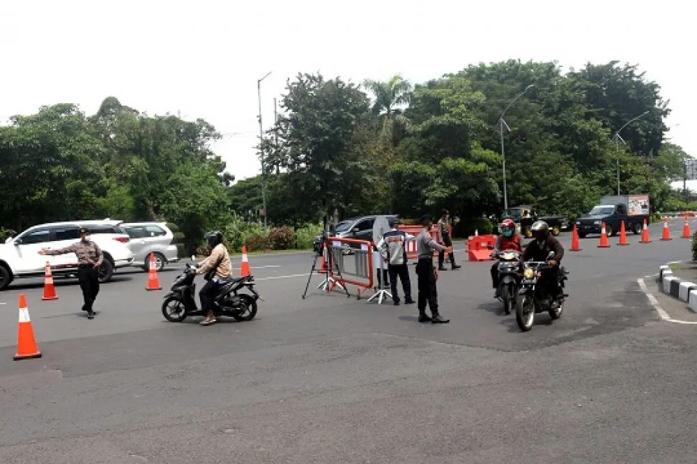 Hari ke-8 PSBB, Masih Banyak Pelanggar Dipaksa Putar Balik