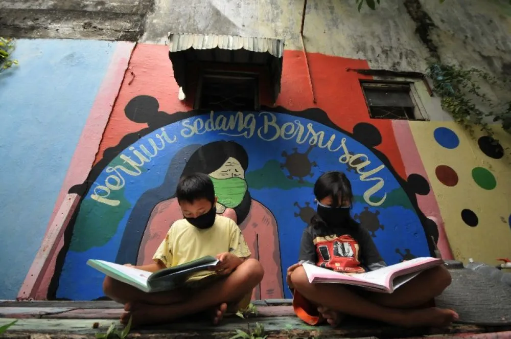 FOTO: Mural Kritik Pandemi