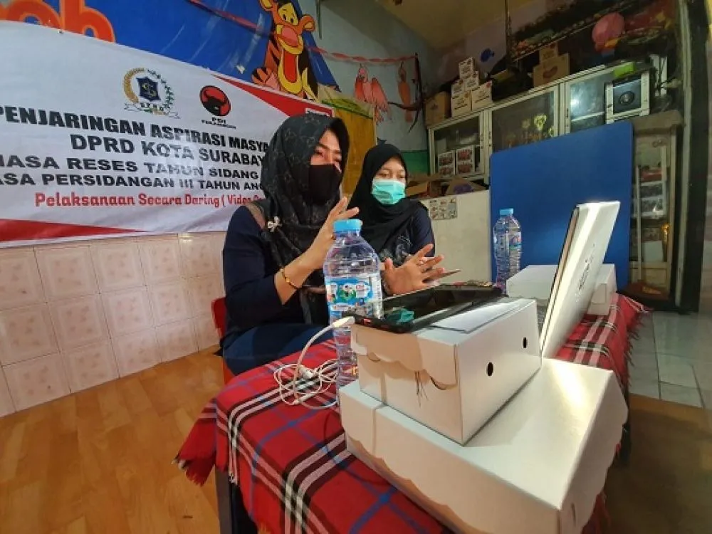 PDIP Dirikan Posko Pendaftaran PPDB Online