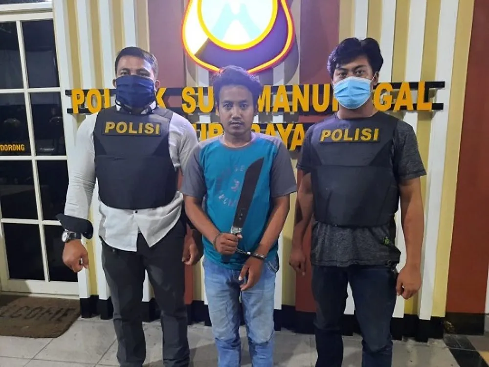 Tak Terima Di PHK, Pegawai Ancam Bacok Bos