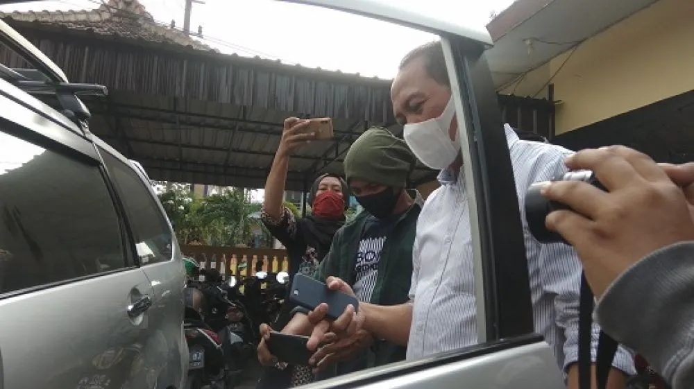 Kaca Mobil Di Pecah, Uang Rp. 259 Juta Amblas