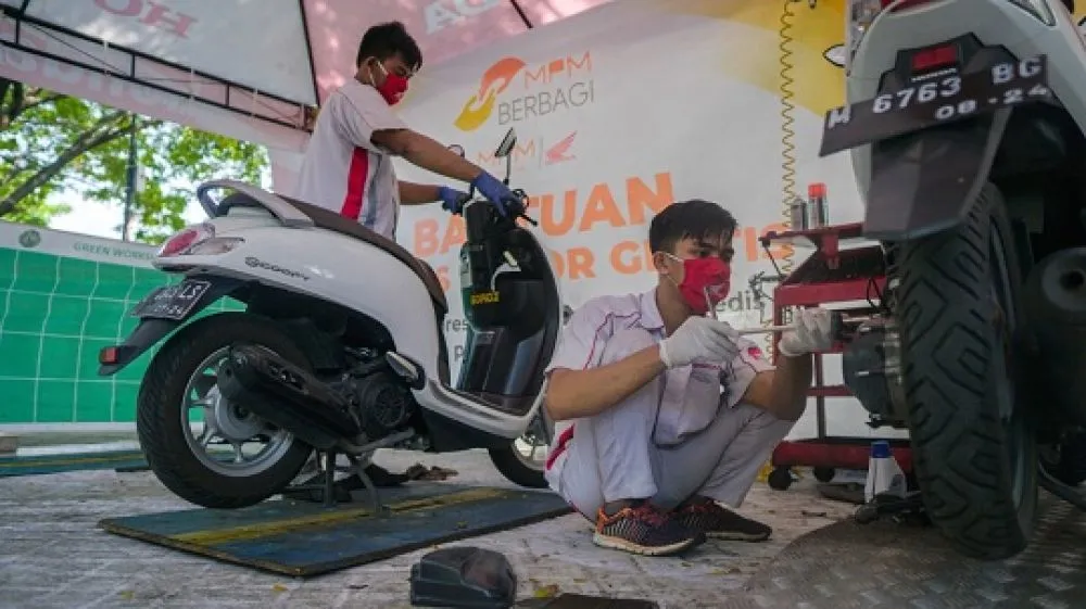 900 Motor Tenaga Medis Dapatkan Service Dan Ganti Oli Gratis