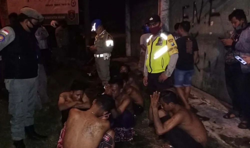 Aniaya Sopir Pikap, 6 Anak Punk Dikeler