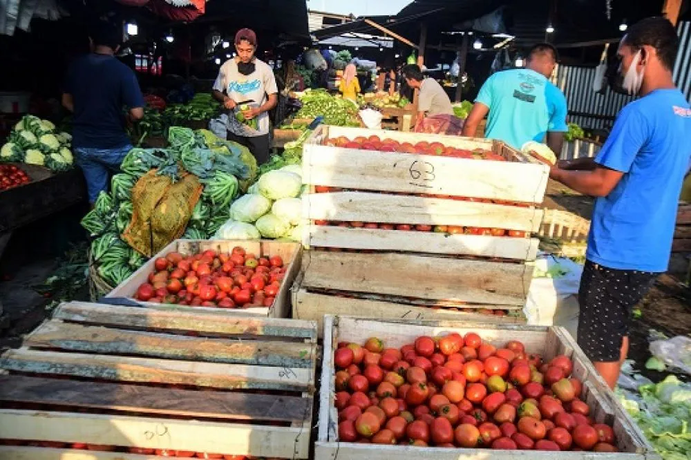 Pedagang Pasar Keputran Kocar-kacir