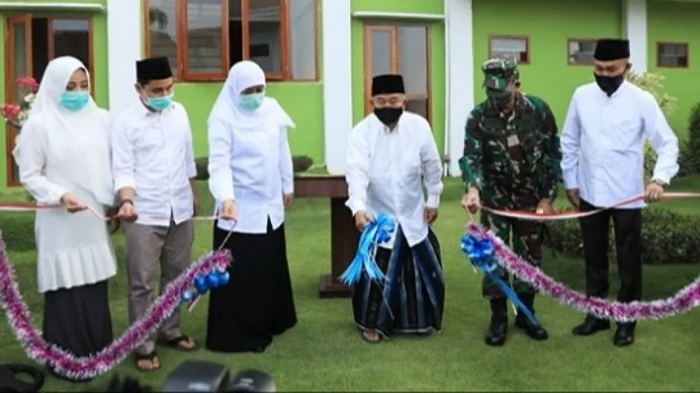 Khofifah Resmikan Asrama Mahasiswa Putra Sunan Gunung Jati Mojokerto