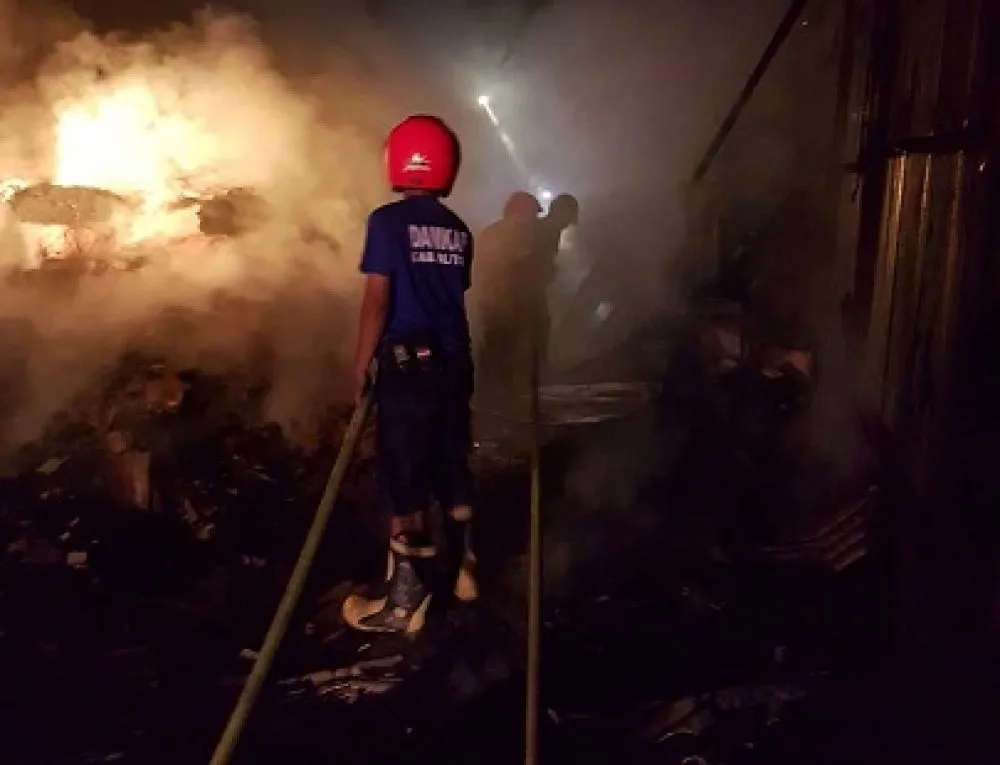 Gudang Pakan Ternak Terbakar, Kerugian Capai Ratusan Juta Rupiah