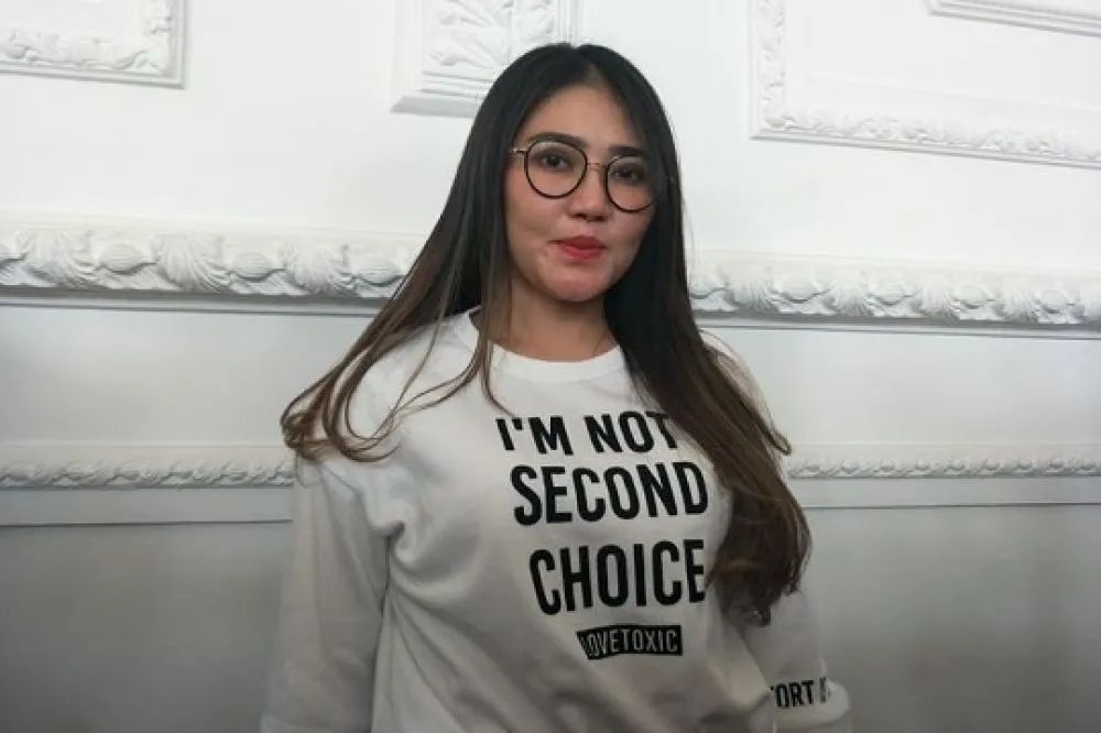 Jangan Terima Fans ke Rumah!