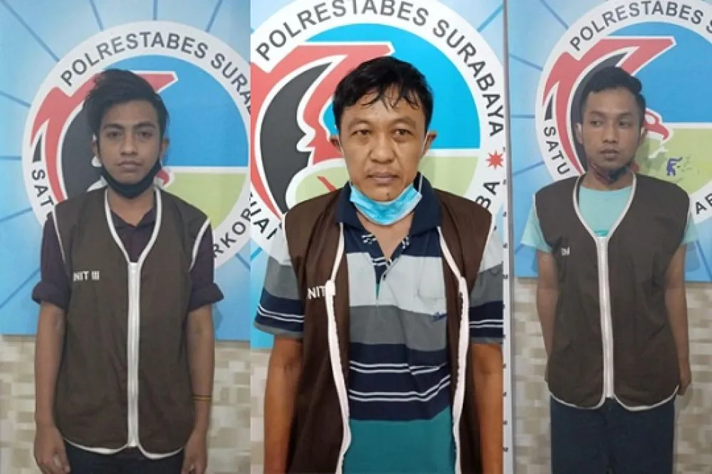 Hendak Pesta Narkoba, Pengedar dan 2 Pelanggan Diamankan