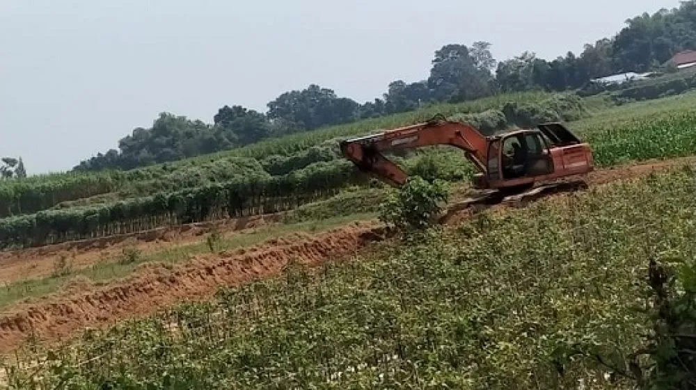 Galian C Baru di Ngoro, Jombang, Disinyalir Belum Kantongi Ijin