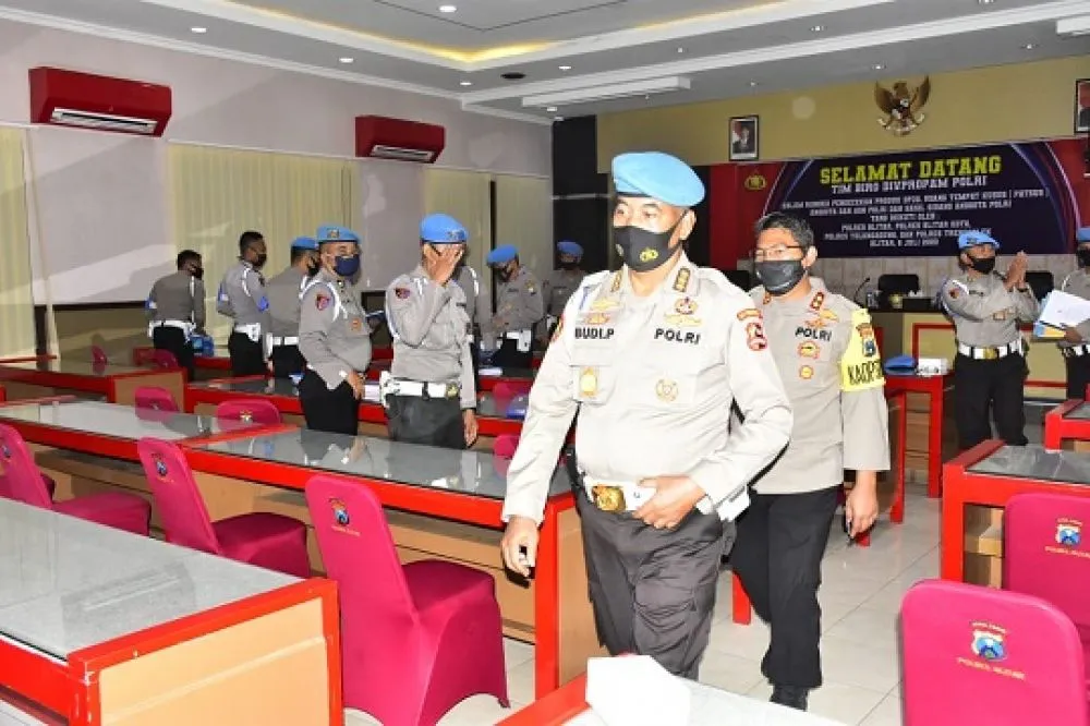 Biro Provos Propam Mabes Polri Kunjungi Polres Blitar