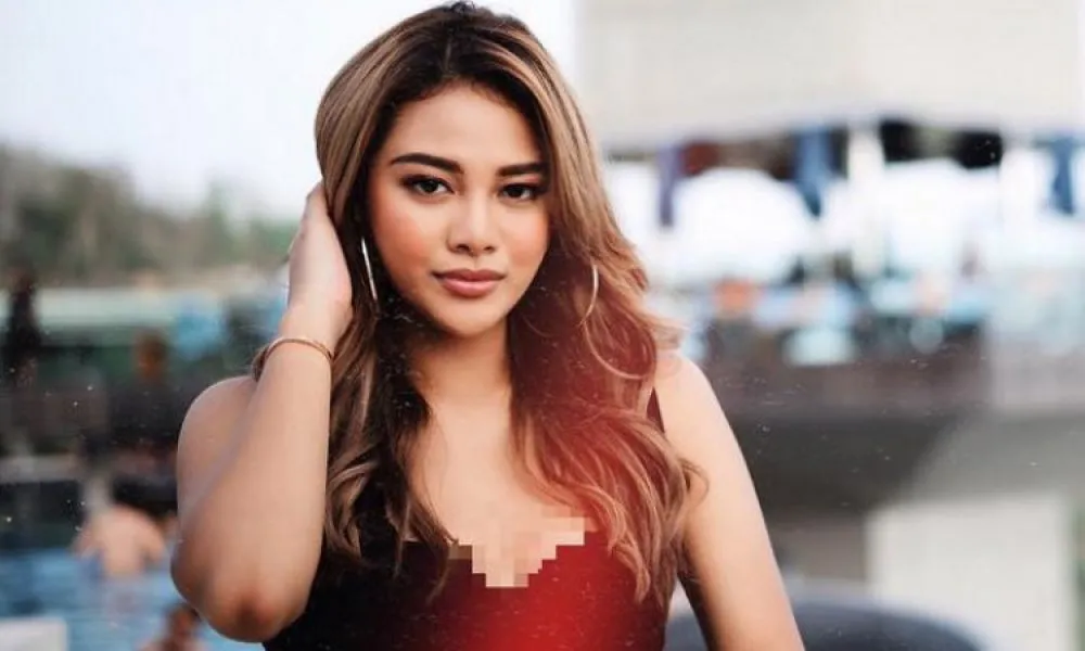 Tuai Kontroversi, Aurel Hermansyah Sukses Berkarir