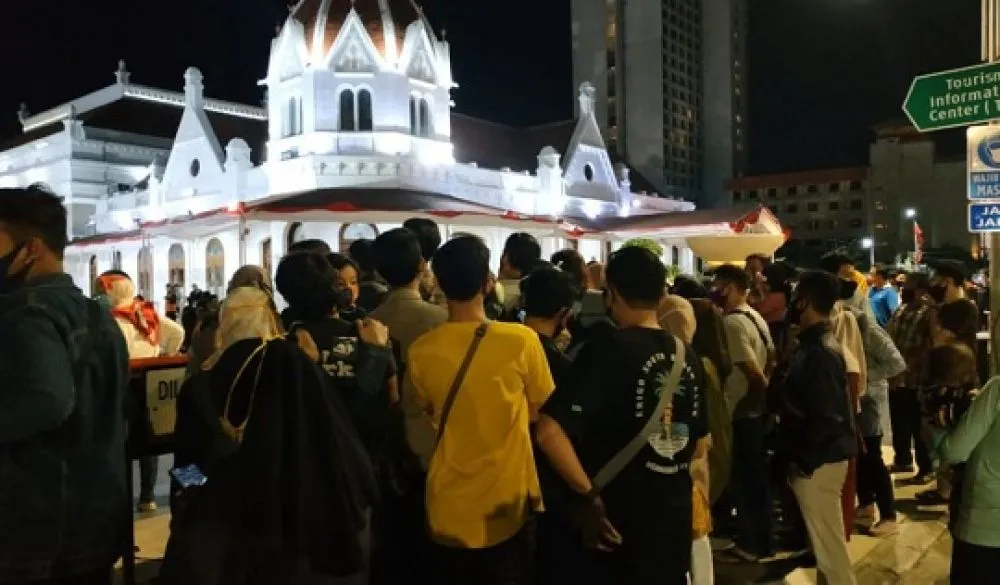 Pertunjukan Seni Alun-Alun Suroboyo Jadi Sorotan Kapolda Jatim