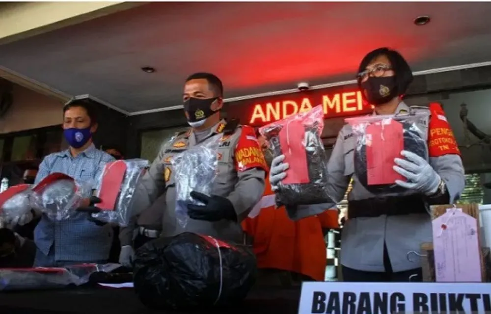 Dua Kurir Narkoba Dibekuk, Ganja Kering 4,5 Kilo Diamankan