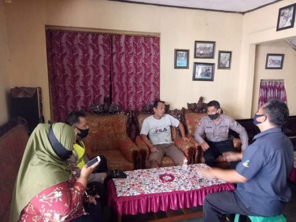 Pria ODGJ Mengamuk, Ibu Disabet dengan Sajam