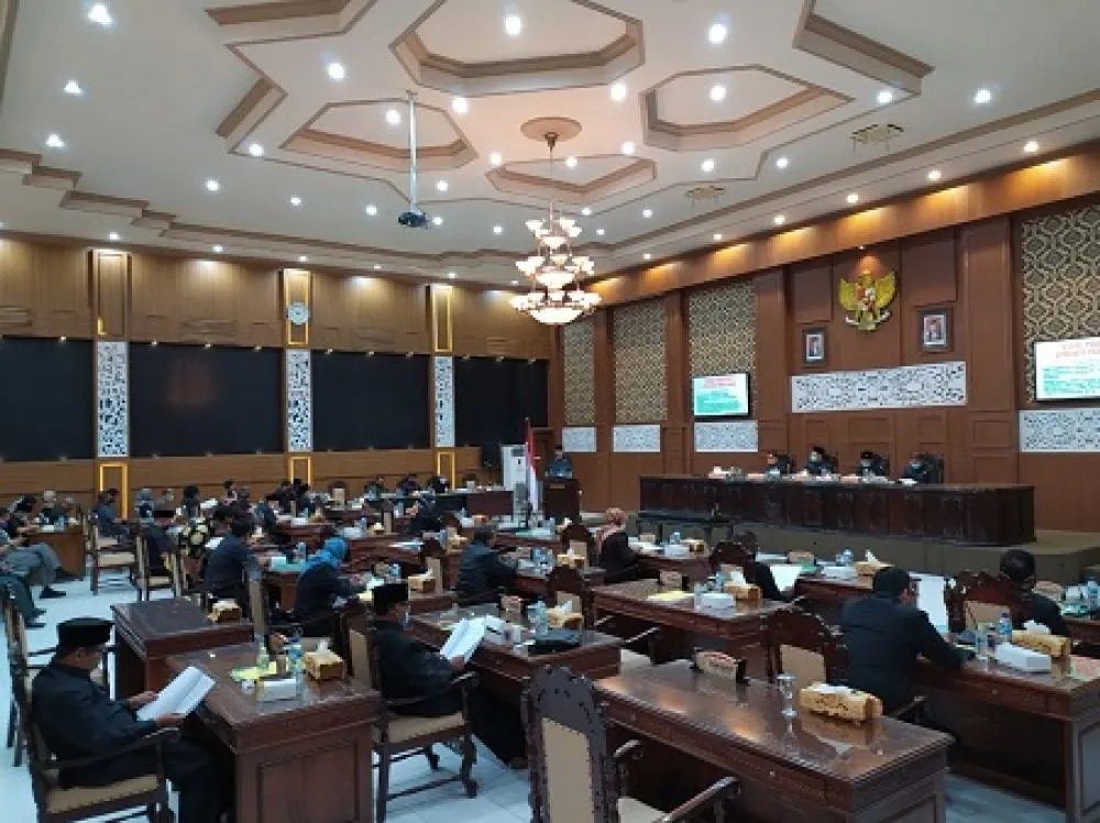 DPRD Kota Probolinggo Setujui RAPERDA Pelaksanaan APBD 2020