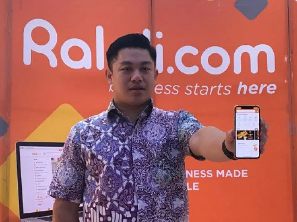 Joseph Aditya Raja IT, Awali Karir dari Sales Dengan Gaji Kecil