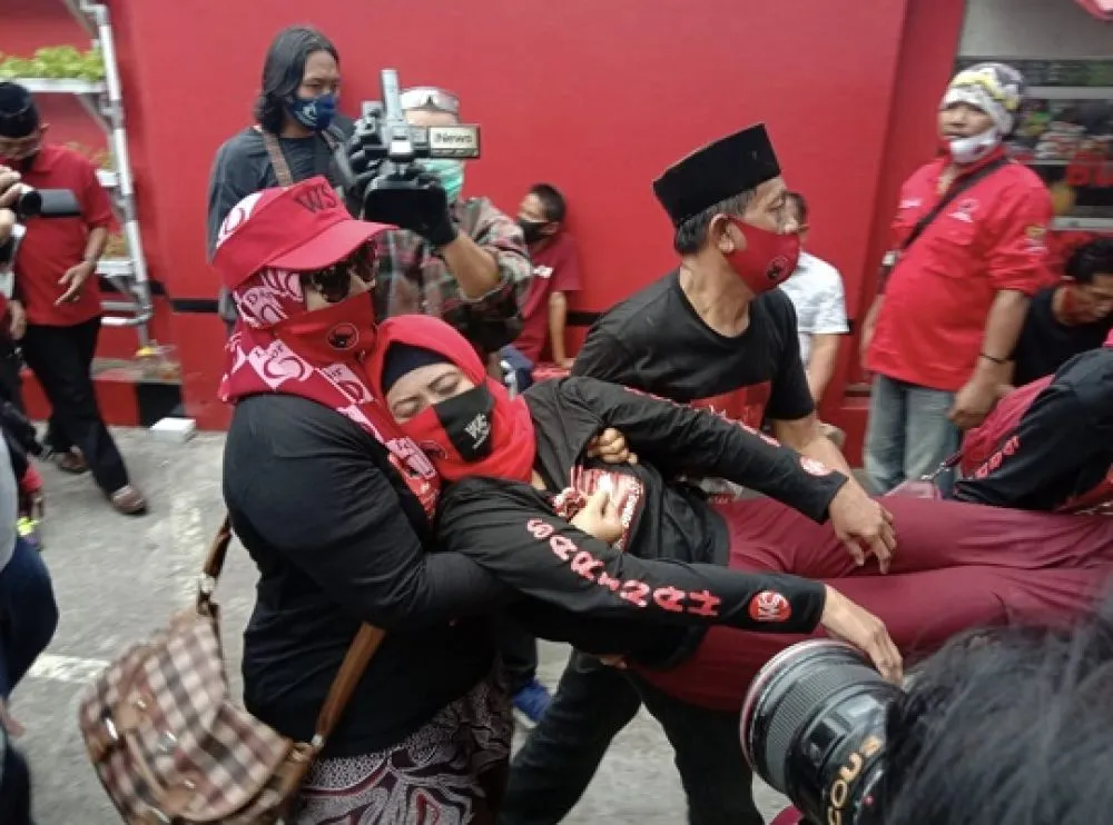 Loyalis Whisnu: Megawati Dholimi WS