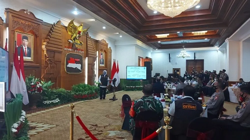 Bahas Covid-19, KSP Moeldoko, KSAD, Hingga Wakapolri Kunjungi Jatim