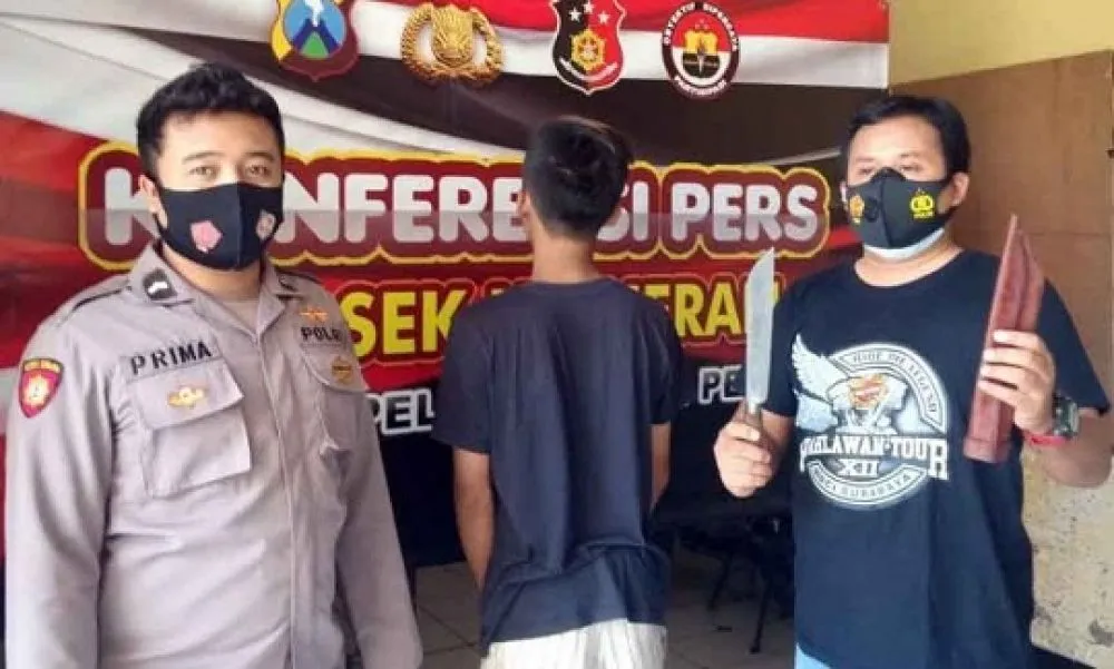 Pemuda Tamatan SMP Bacok Teman Gara-Gara Pacar