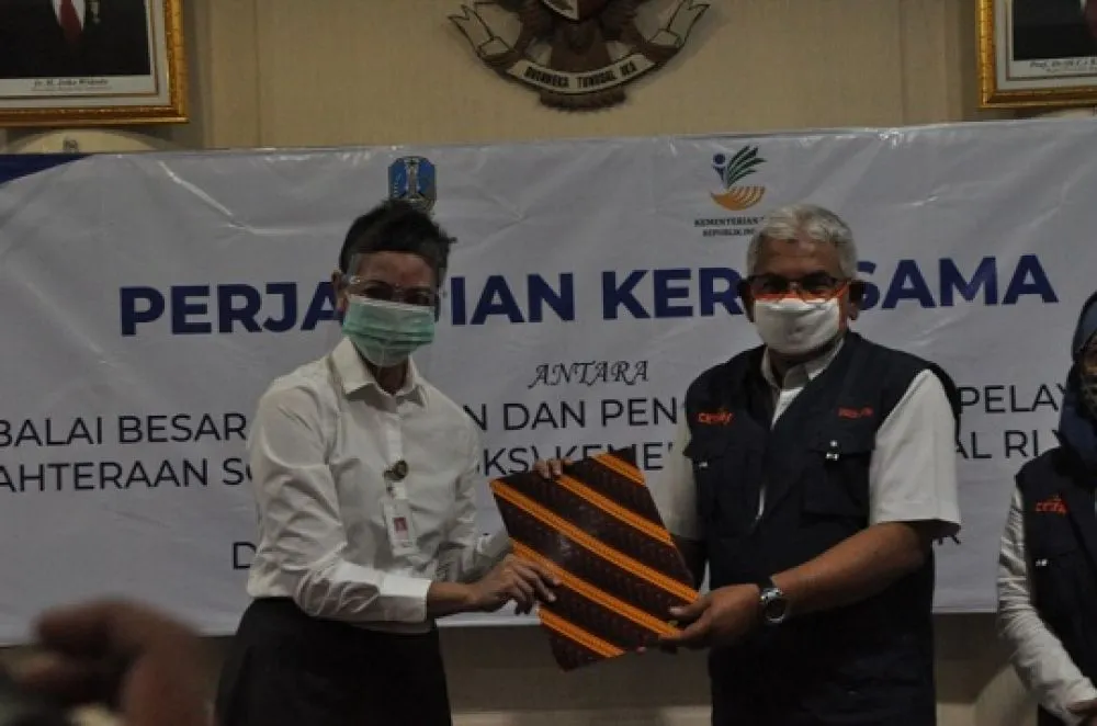 Dinsos Jatim Teken MoU Peningkatan Kesejahteraan Masyarakat