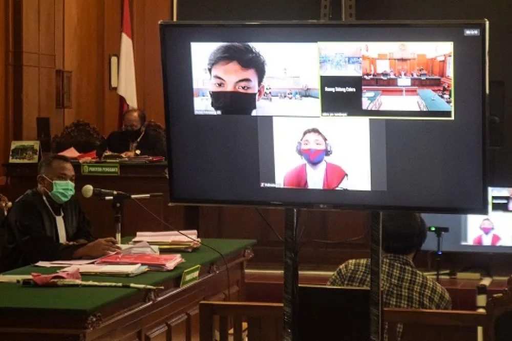 Dikeroyok 20 Orang Setelah Pulang Ngopi