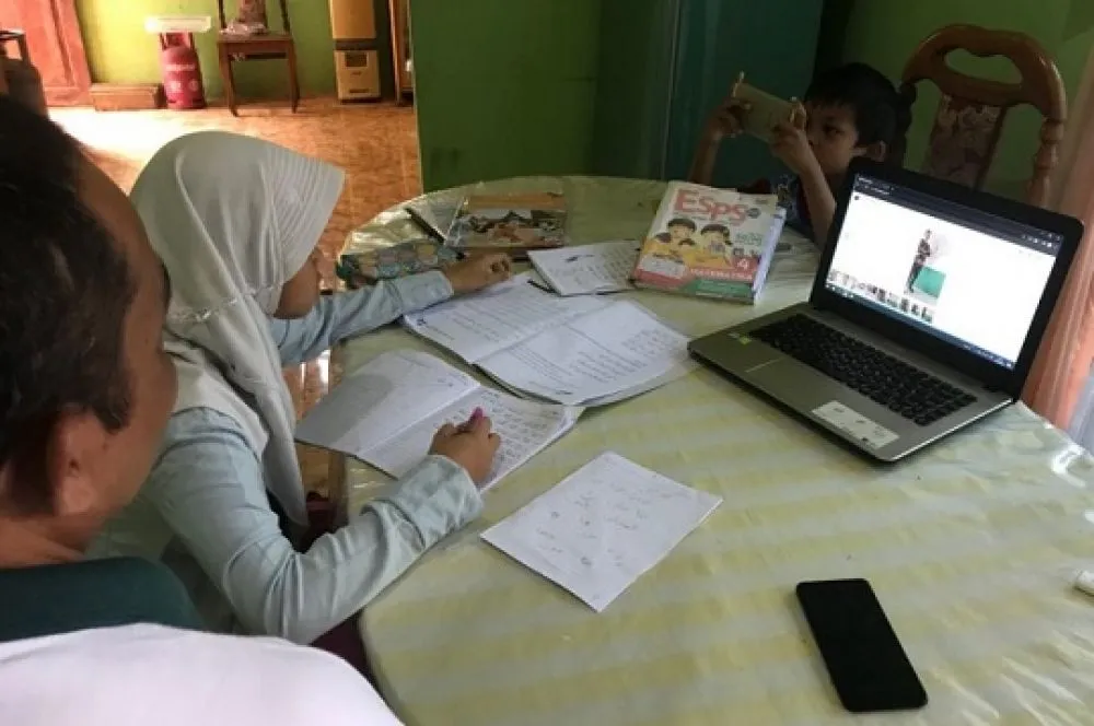 Sekolah Daring Sudah Telan 2 Anak