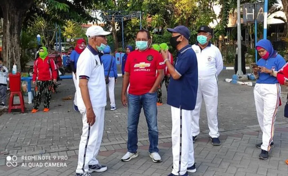 Armuji Ajak Lansia Senam Sehat Pernafasan
