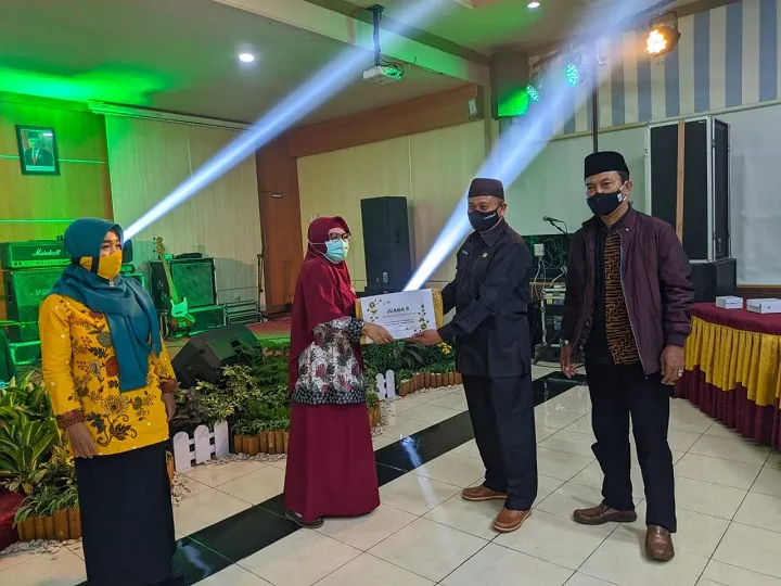 Lomba 'Sholawat Diba' Semarakan HSN di kota Probolinggo