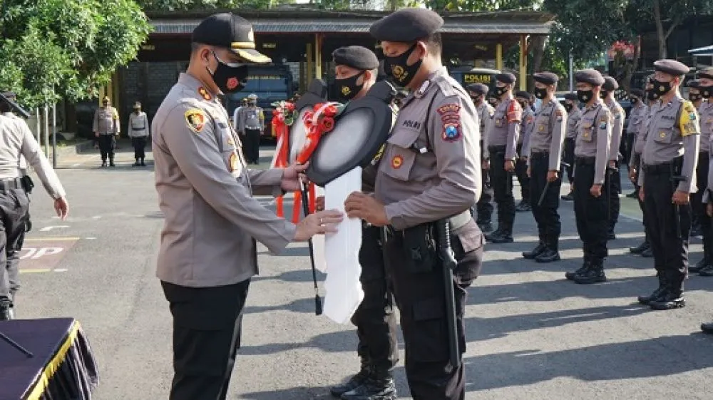 Kapolres Blitar Kota Serahkan 10 Kendaraan Roda Dua
