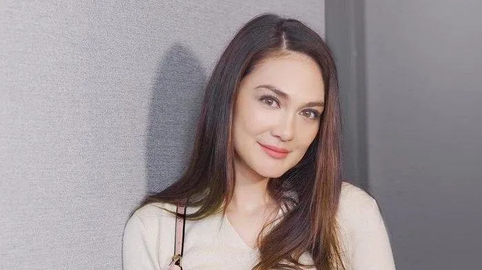 Luna Maya, tak Gairah Bercinta