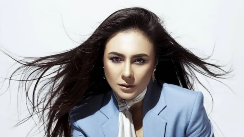 Wulan Guritno, Bersepeda Online dan Berdonasi