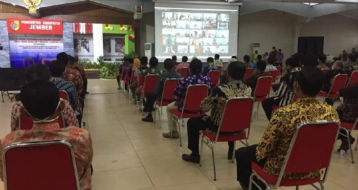300 Lebih Pejabat yang Dimutasi Bupati Faida Dikembalikan ke Posisinya