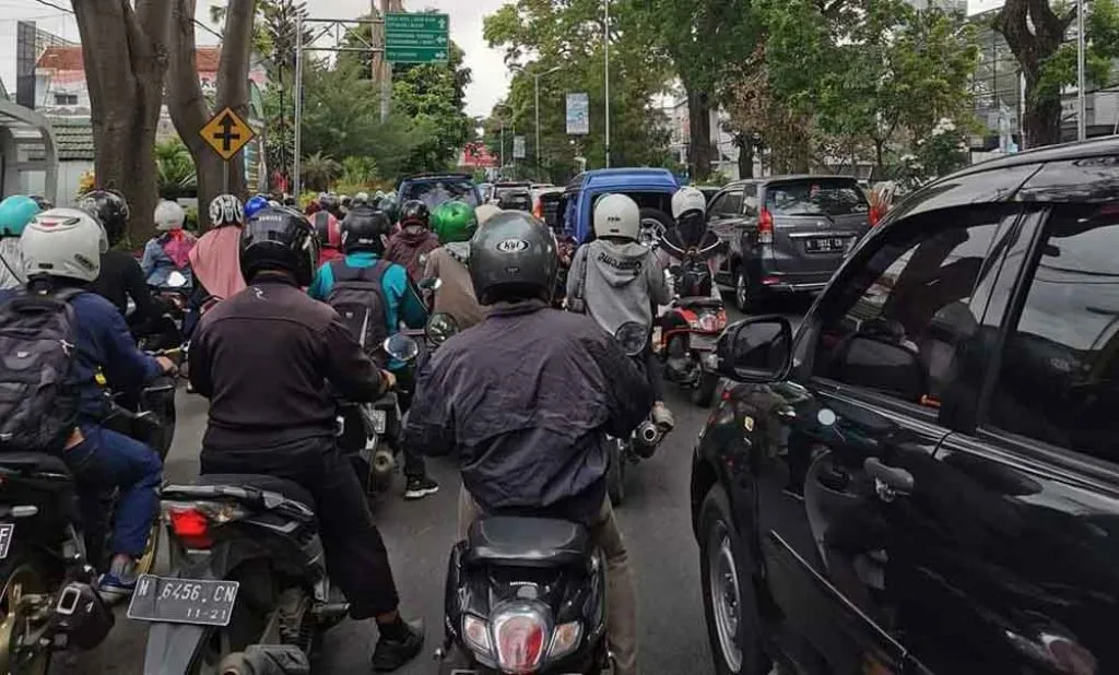 Warga Kota Malang Keluhkan Kemacetan Akibat Proyek Kayutangan Heritage