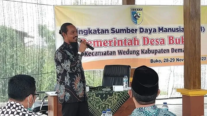 Pemdes Buko Demak Hadirkan Kades Sekapuk Gresik Abdul Halim