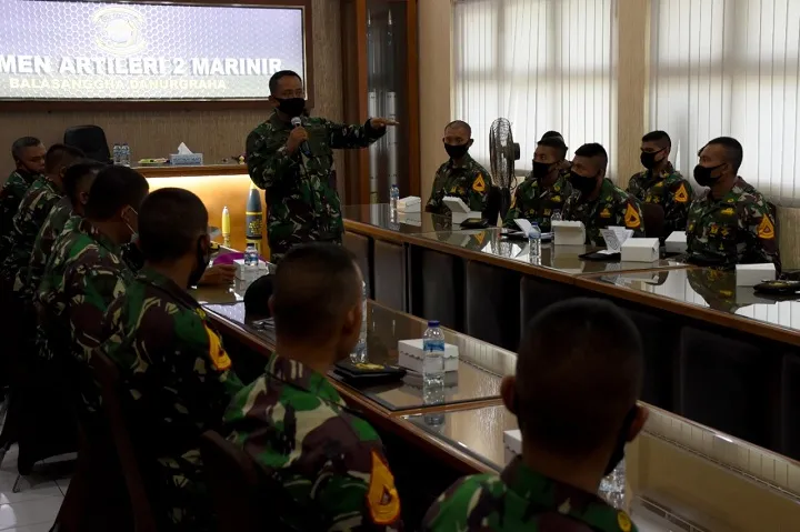Danmenart 2 Marinir Terima Kunjungan Taruna AAL Angkatan 68