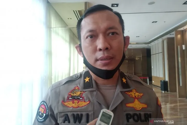 6 Terduga Teroris Ditangkap Densus 88 di 3 Wilayah