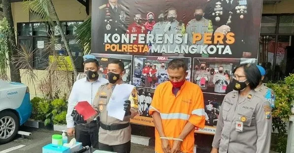 Warga Lamongan Penyebar Hoax Larangan Pergi ke Malang