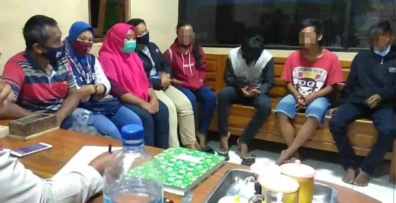 Pulang Kembalikan Rapor, Siswi SMK Digilir Pacar dan 5 Teman