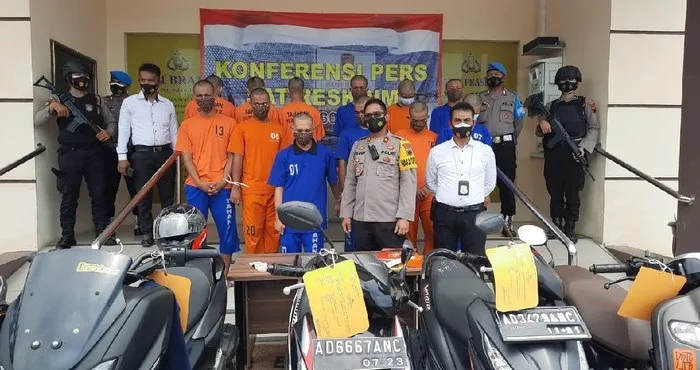 12 Anggota Geng Motor Begal untuk Pesta Miras