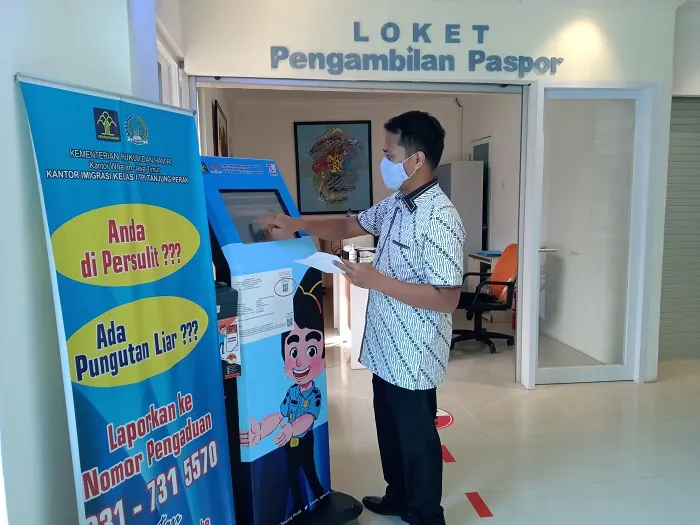 PPKM, Imigrasi Tanjung Perak Turunkan Kuota Layanan Paspor