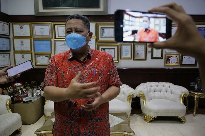 Ajukan Usulan, Plt Wali Kota Surabaya Minta Warga Tidak Trauma PPKM