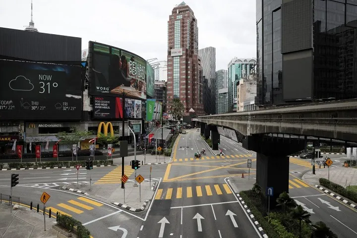 Jumlah Kasus Positif Naik, Malaysia Terapkan Lockdown